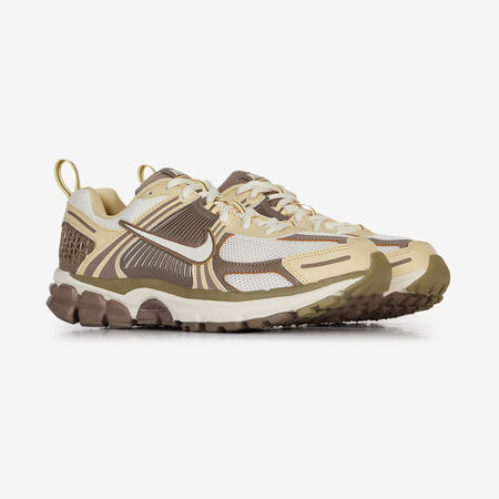 NIKE zoom vomero ZOOM VOMERO 5 BEIGE/BRUIN JUNIOR