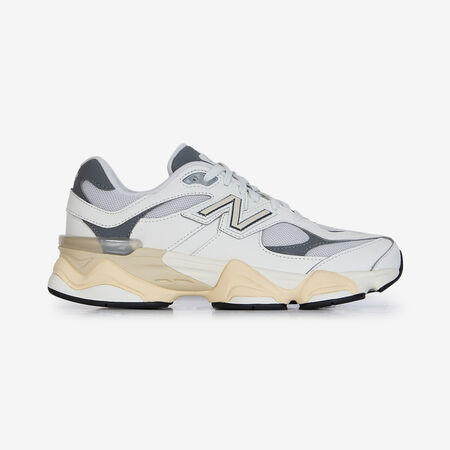 NEW BALANCE 9060 9060 GRIJS/BEIGE JUNIOR