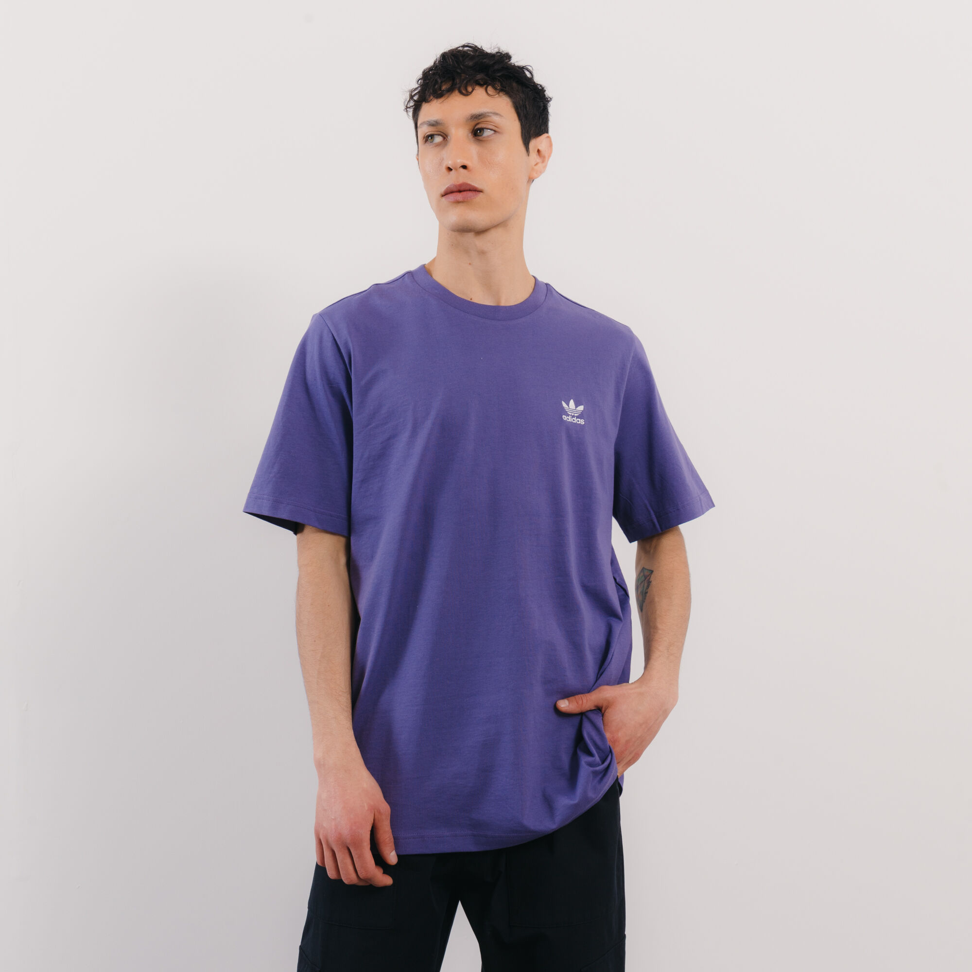 Adidas t hot sale shirt purple