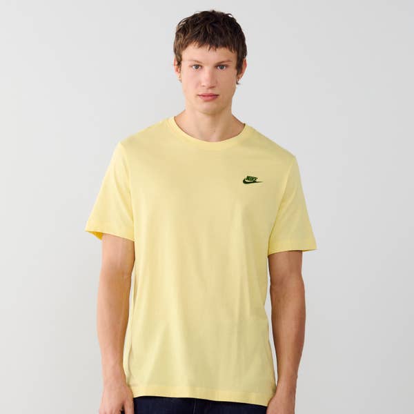 TEE SHIRT CLUB
