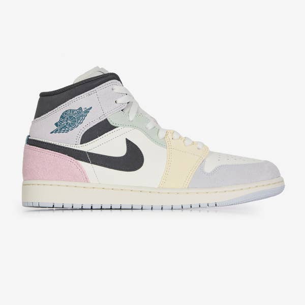 AIR JORDAN 1 MID