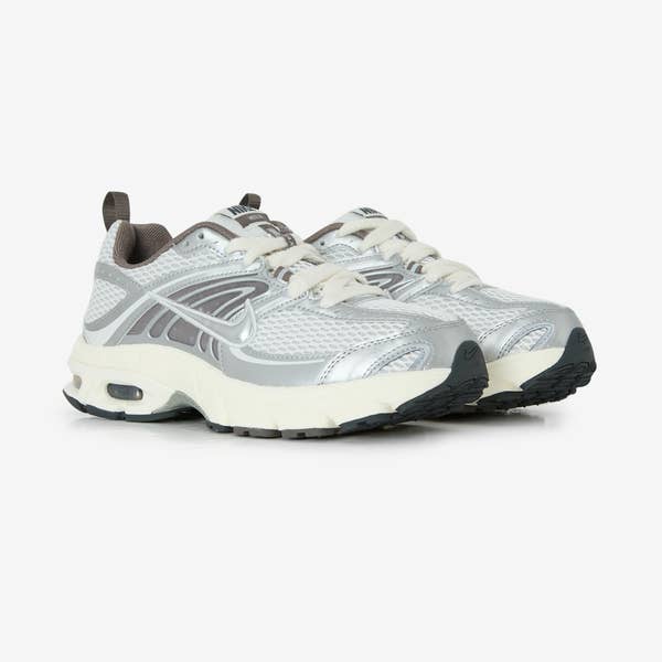 AIR MAX MOTO 2K