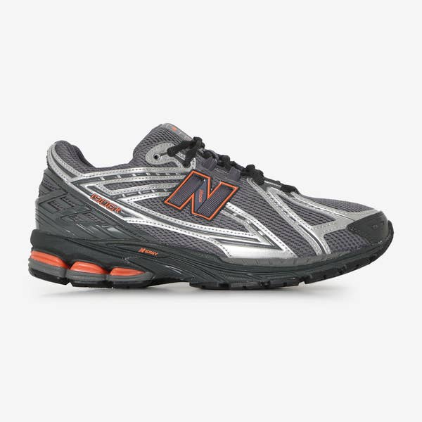 1906