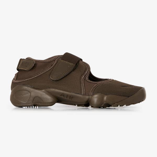 AIR RIFT