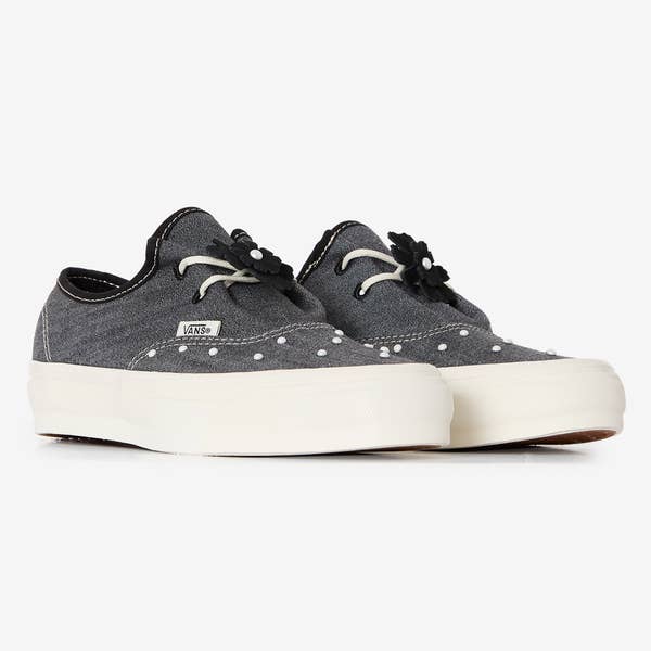 LX AUTHENTIC EASE FLOWER