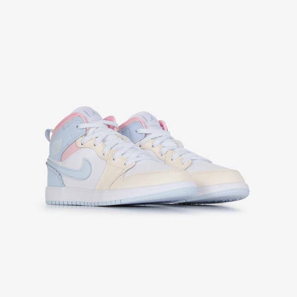 AIR JORDAN 1 MID LOVE IS IN THE AIR