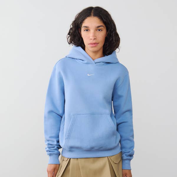 HOODIE STUDIO CENTERED LOGO