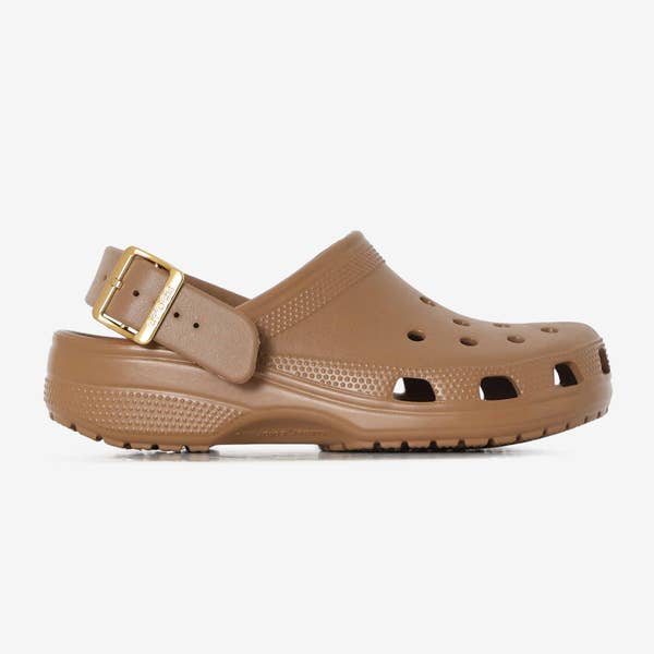 CLASSIC METALLIC BUCKLE CLOG