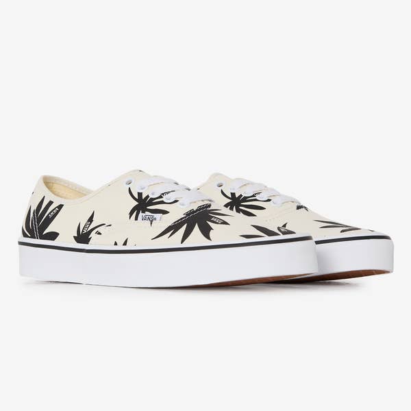 AUTHENTIC PALM