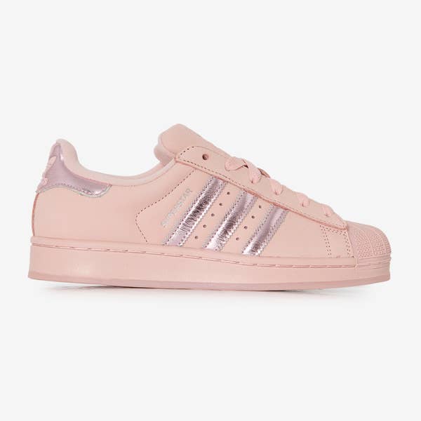 SUPERSTAR