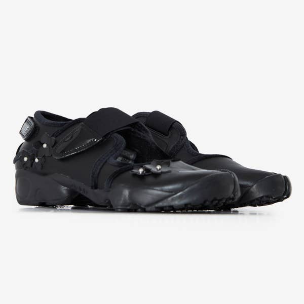 AIR RIFT LEATHER FLORETTE