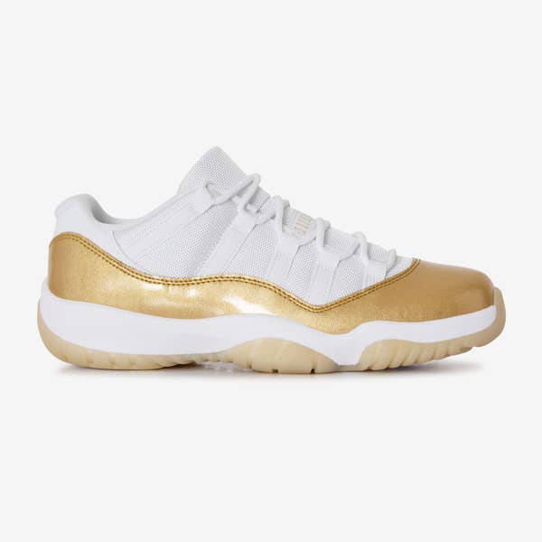 AIR JORDAN 11 LOW MOTHER'S DAY