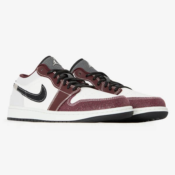 AIR JORDAN 1 LOW
